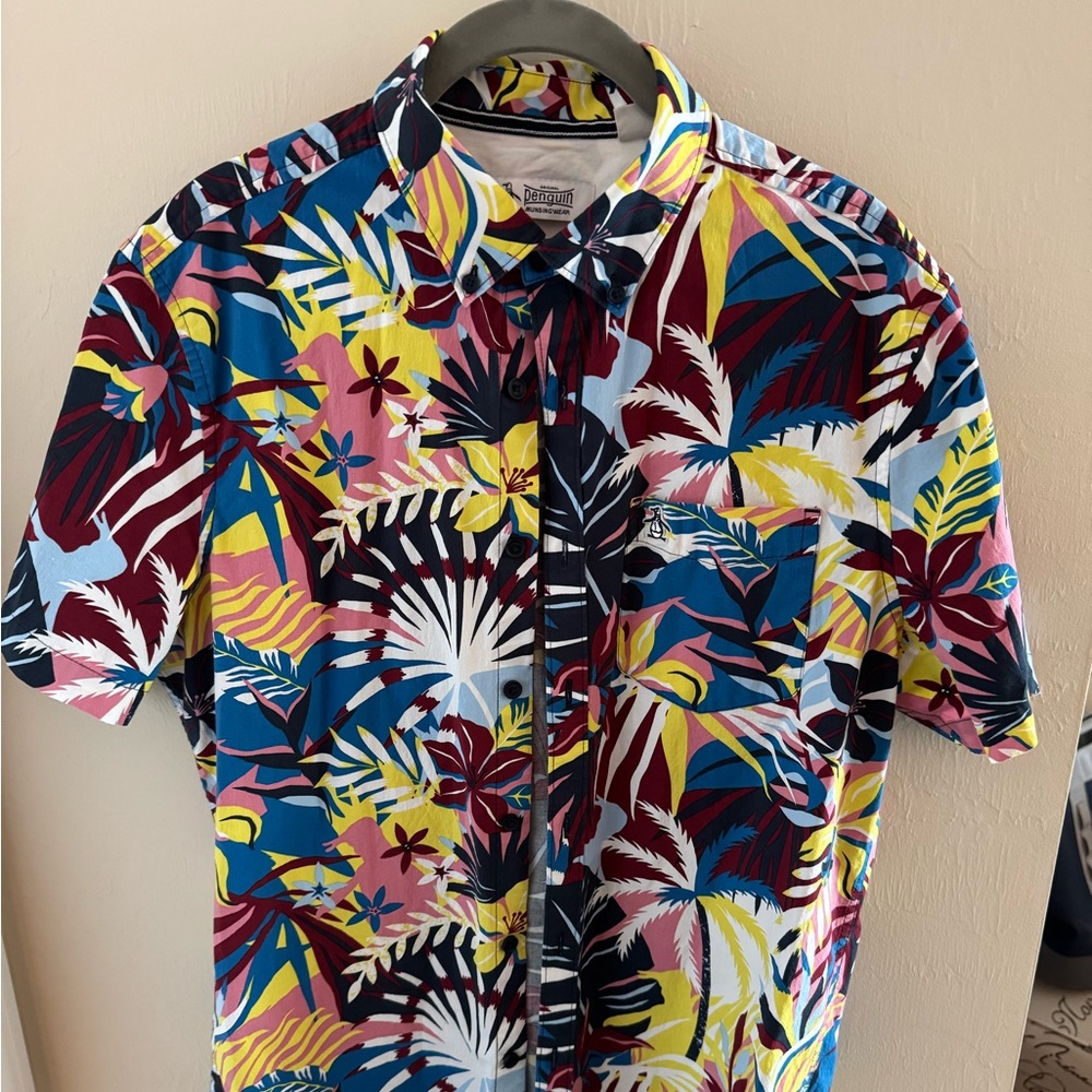 Original Penguin Men’s Short Sleeve Button-Up Shirt - Tropical Print - Size M